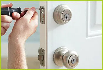 Expert Locksmith Services Spring Valley, CA 619-213-1309 - 13-new-locks-installation